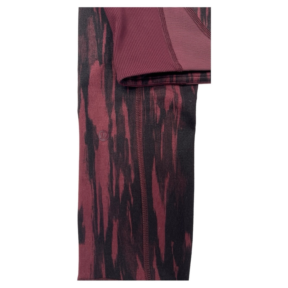 LULULEMON WOMEN’S EXQUISITE CROP PAINTED ANIMAL BORDEAUX  DRAMA BLACK  SZ 6 - Picture 9 of 13